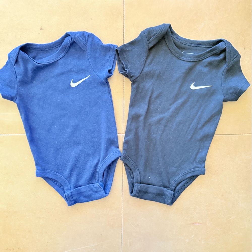 Nike Onesies 6M
